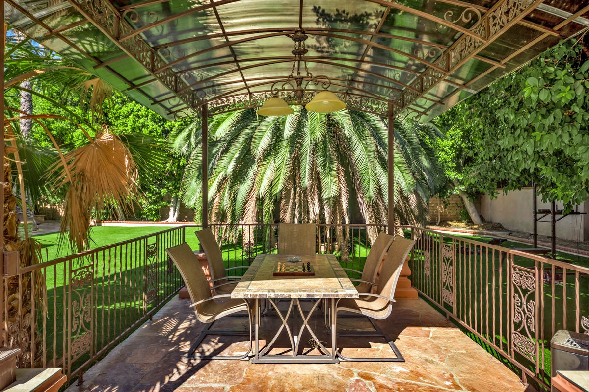 Trauma-Sensitive Yoga Studio